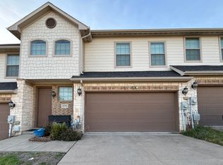 2373 Novin Dr, Irving, TX 75062
