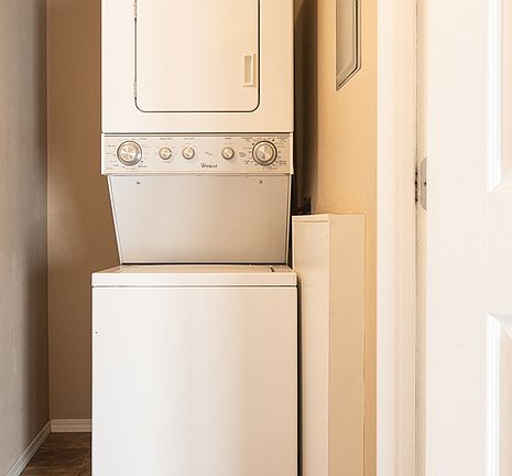 5th image of 150 Edwards Dr SW #89