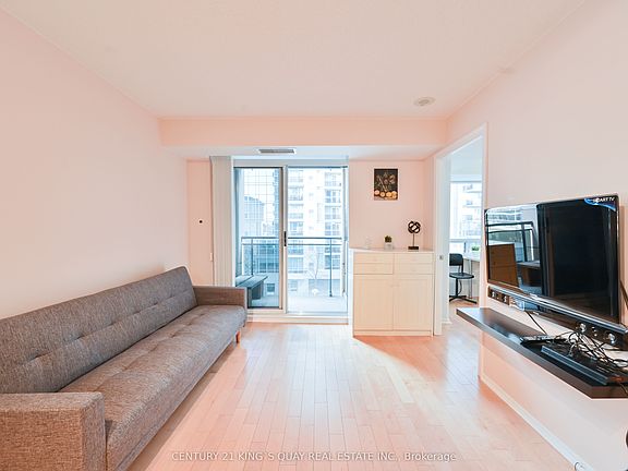 3rd image of 155 Beecroft Rd #612