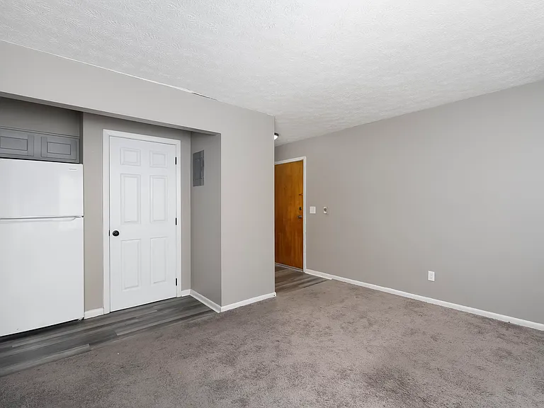 4600 Winston Ave #11 — Photo 5