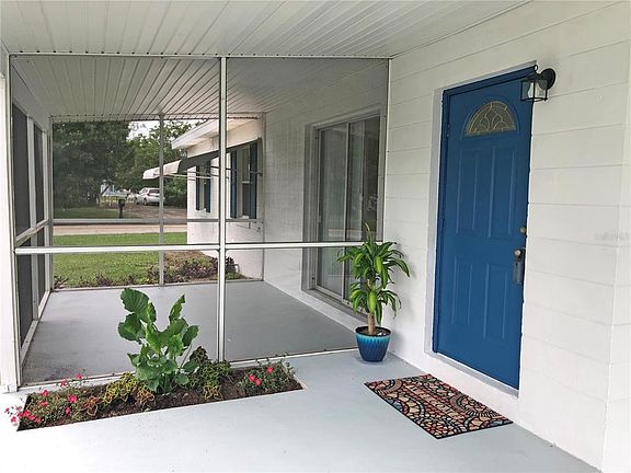 4th image of 880 Palmetto Dr NE