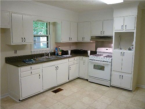 Kitchen, new  counter top, new gas stove