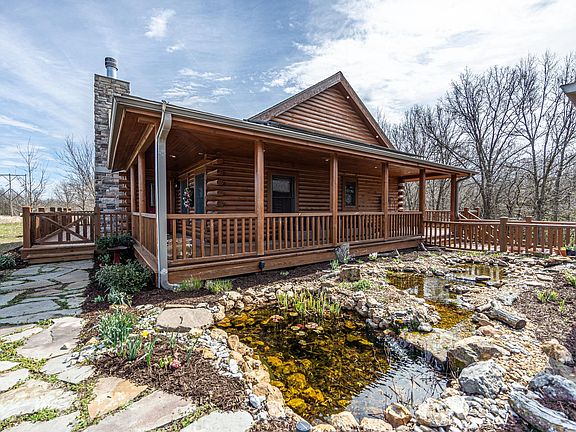 4th image of 27700 Private 213th Dr