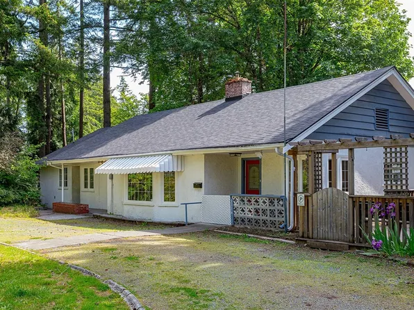 3056 Gibbins Rd, North Cowichan, BC V9L 1E4