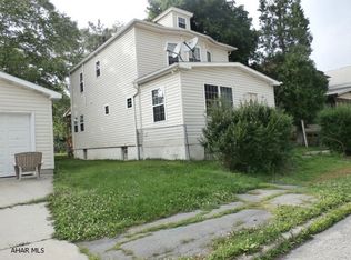 2722 Maple Ave, Altoona, PA 16601