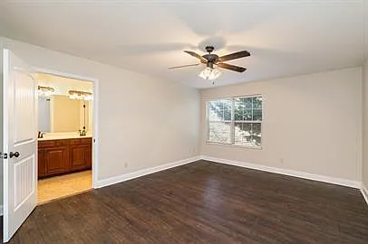 4814 Fountain View Way — Photo 14