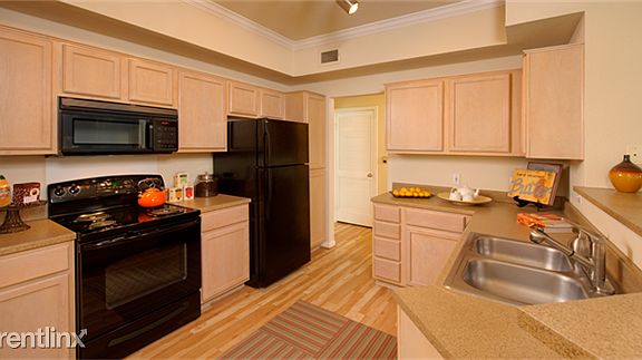 5th image of 3808 W Alabama St #1831545