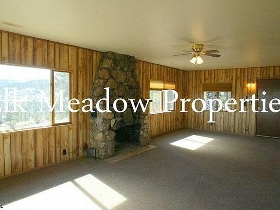 4th image of 29973 Hilltop Dr