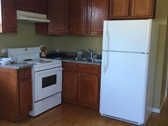 3rd image of 3574 W Wabansia Ave APT 3R