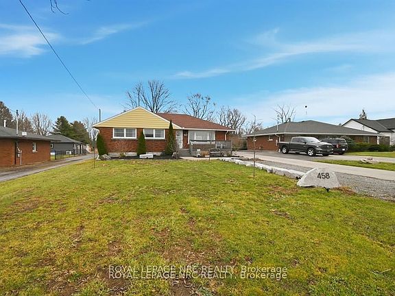 3rd image of 458 Doans Ridge Rd