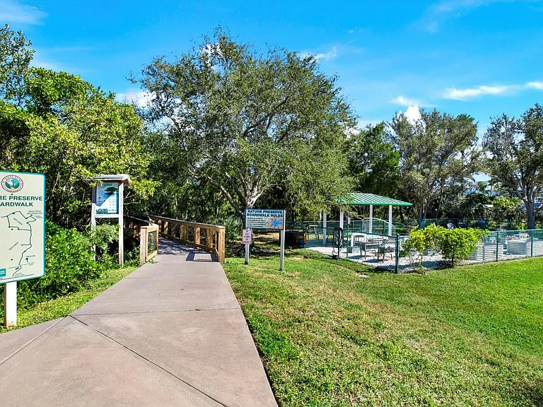 85 The Cove Way — Photo 17