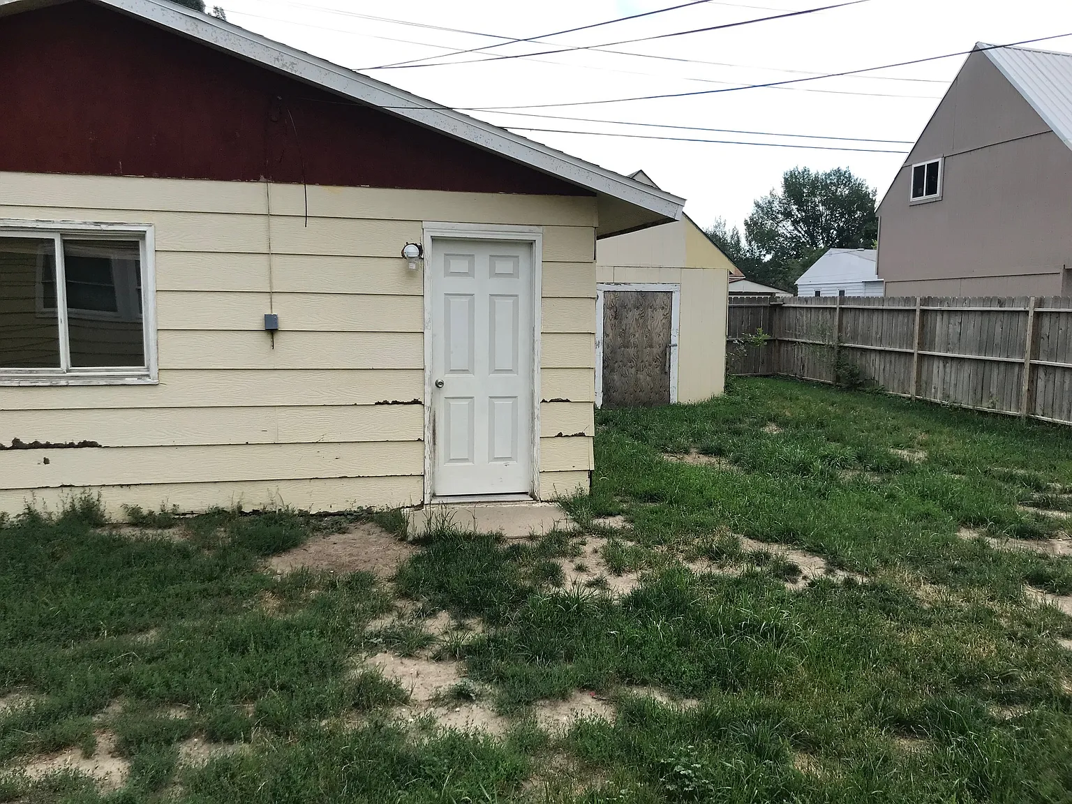 Detachedhouse 3br/1ba With Loft, Garage, And Fenced Yard! — Photo 2