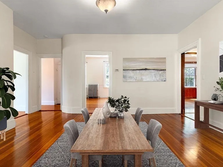 7 Burr St #1 — Photo 9