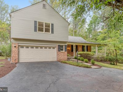 12210 Rowan Tree Dr, Fairfax, VA, 22030