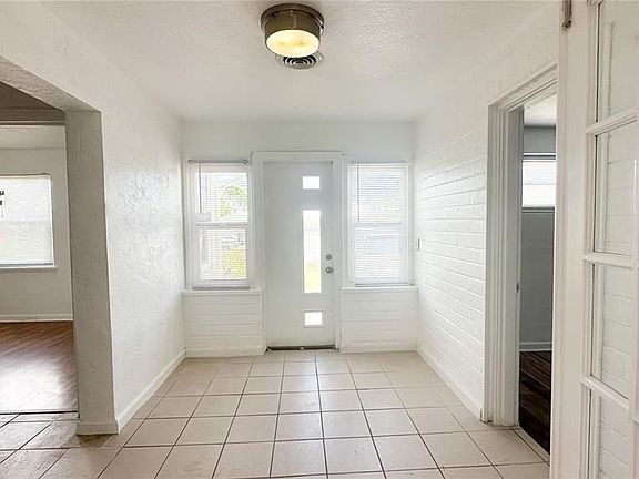 2nd image of 288 Boylston Ave