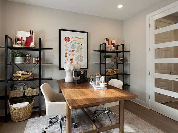 Auburn Bedroom