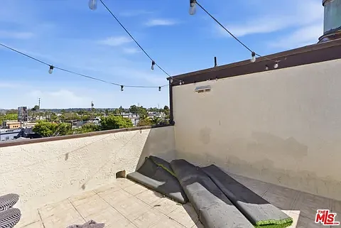 12438 Short Ave #3 — Photo 25