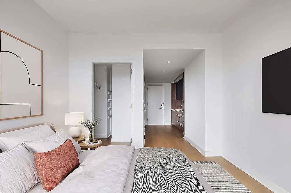 455 10th Avenue — Photo 3