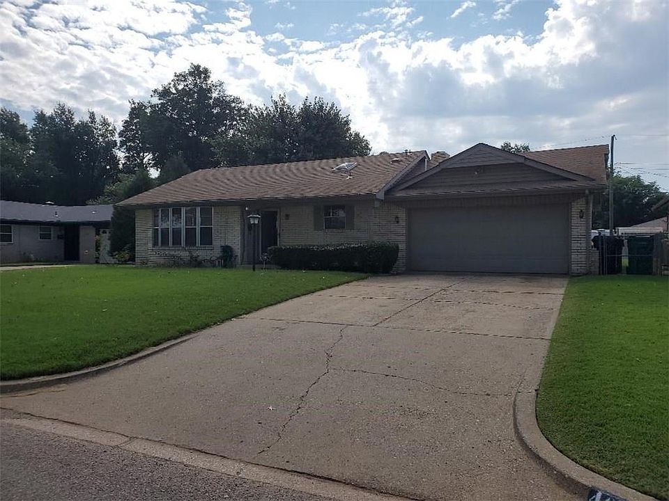 1st image of 408 SW 62nd St