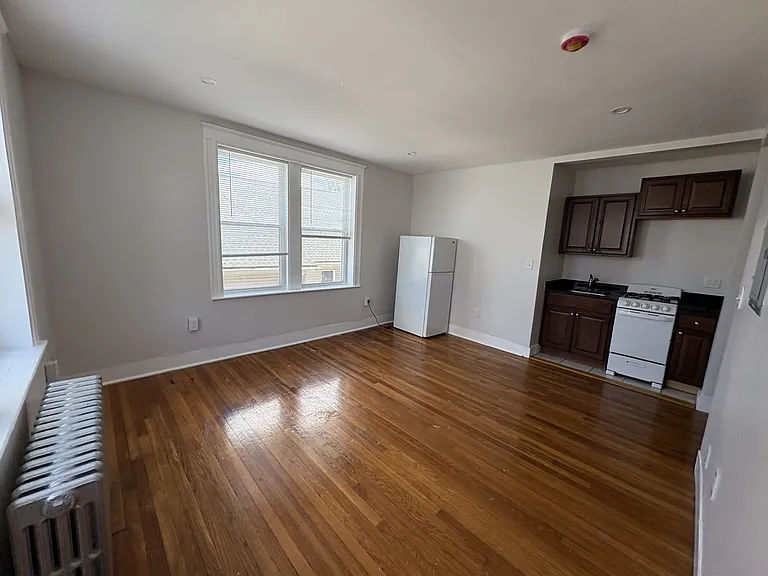 166 salem — Photo 3
