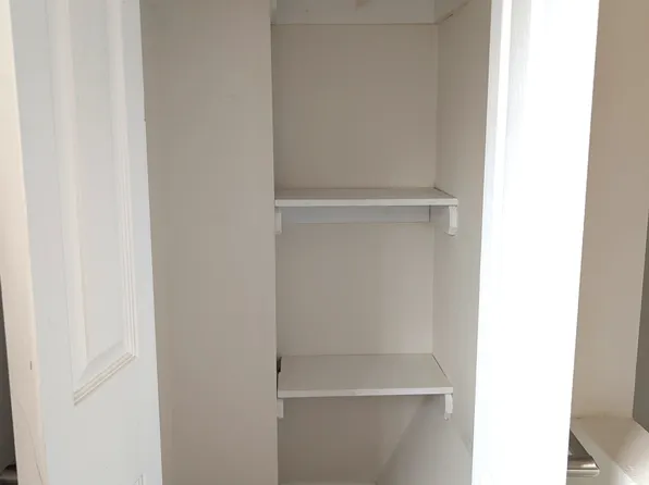 441 West 50th Street image 13 of 16