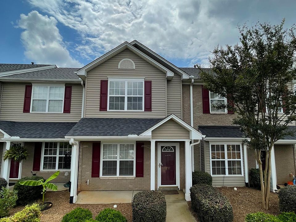 1st image of 717 Rock Hill Ct #717