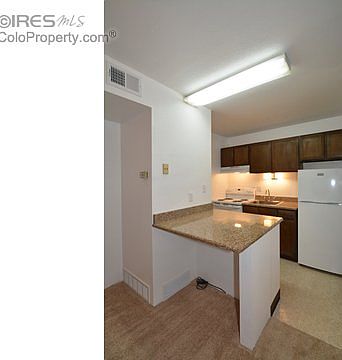 3rd image of 1607 Cottonwood Dr APT 17