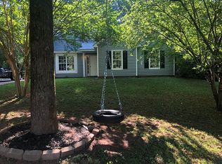 204 Pinebrook Ct, Lagrange, GA 30240