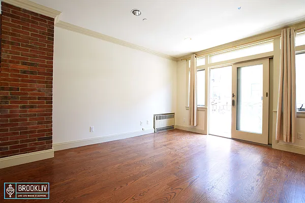 Rented by null | media 14