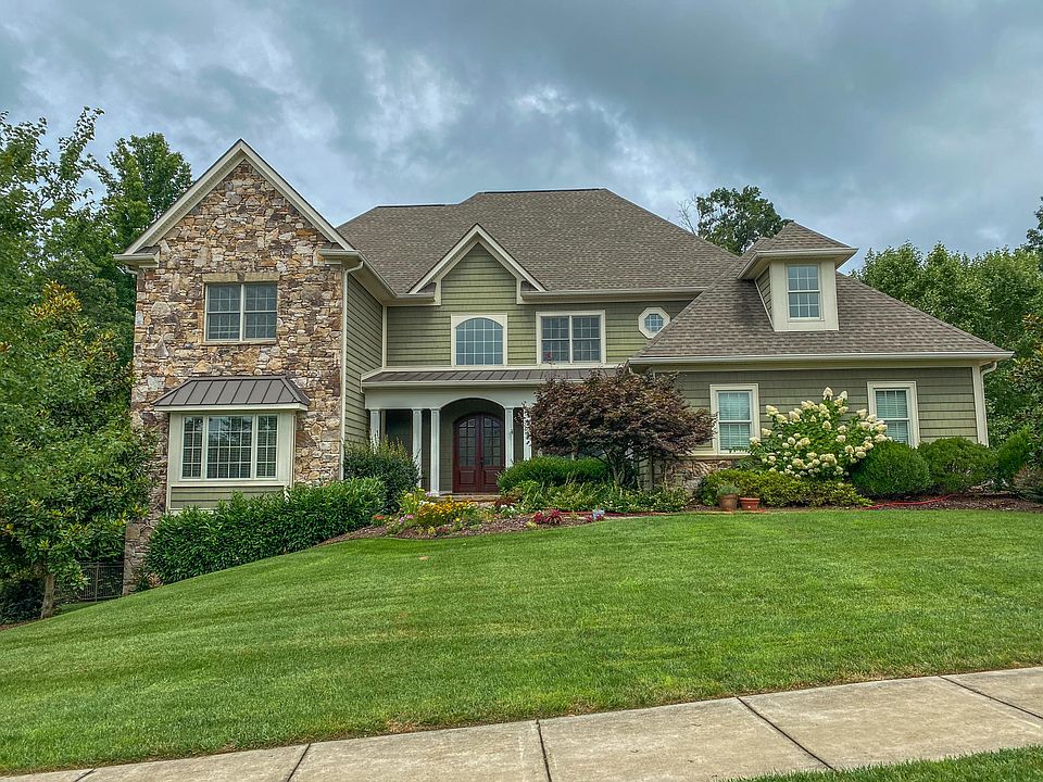 1st image of 2453 Crescent Lake Pl