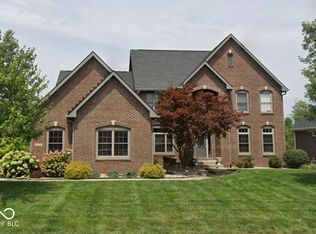 12776 Whitebridge Dr, Fishers, IN 46037