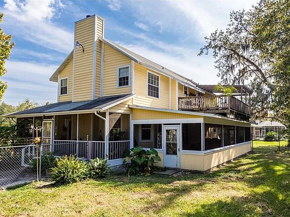 3rd image of 1824 Big Oak Ln