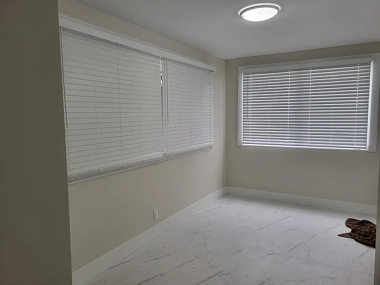 3231 NE 14th Ave — Photo 10