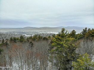 111 Longview Rd, Becket, MA 01223