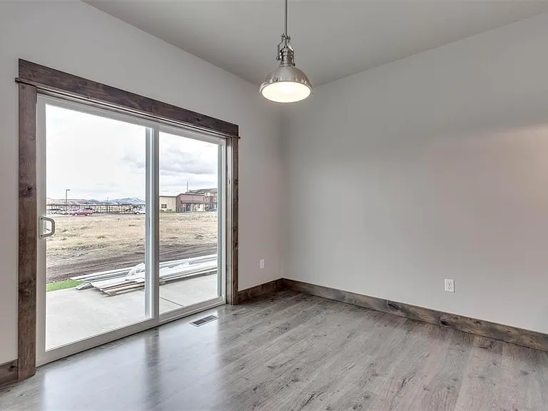 1792 Buckrake Ave — Photo 5