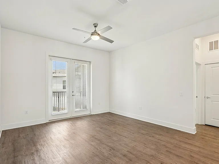 25-web-or-mls-3730 Dupont Ave Unit 5202-S1508-003