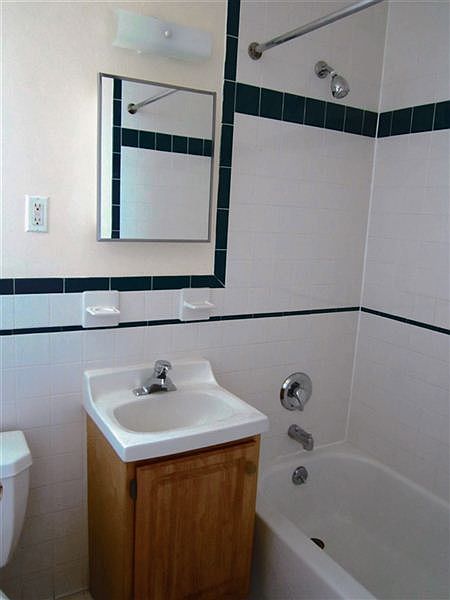 4 piece bathroom