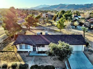 7494 Acoma Trl, Yucca Valley, CA 92284