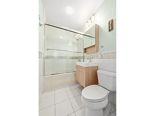 Sold by Compass | media 7