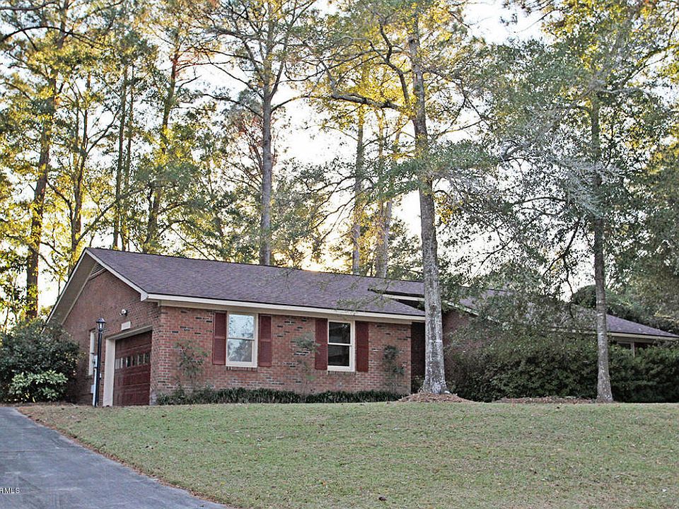 1st image of 707 W Haven Blvd