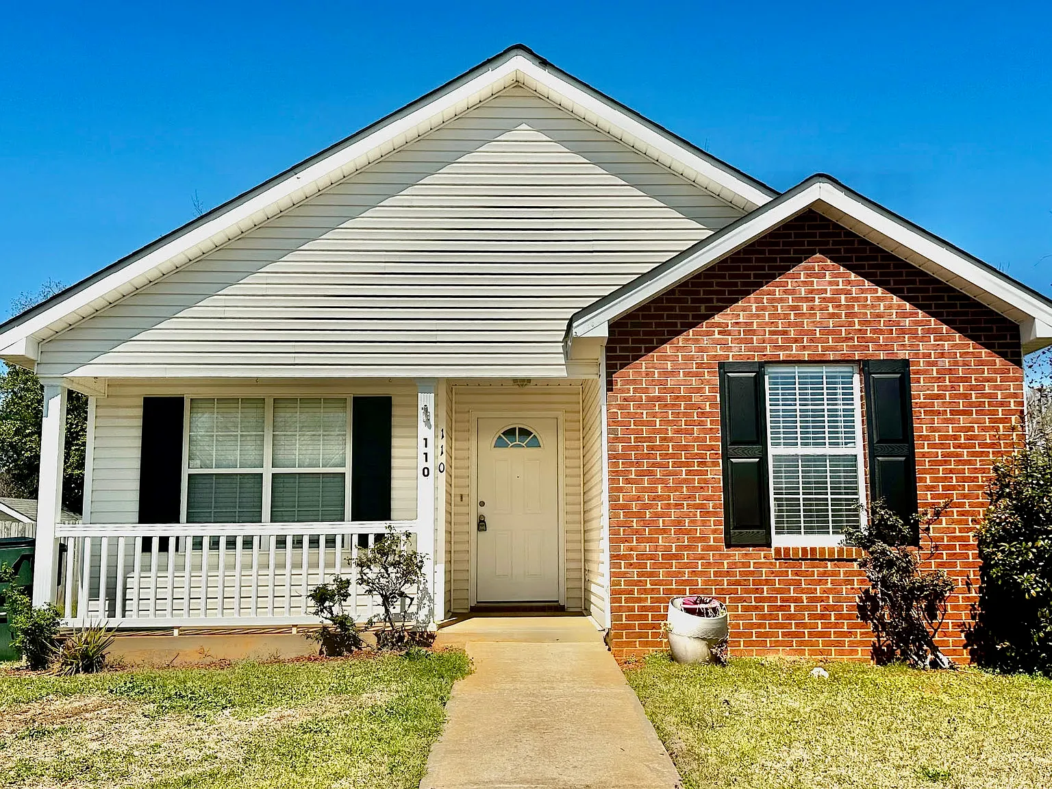 110 Kentshire Ln photo 1