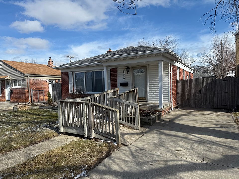 1st image of 26220 Lehner St
