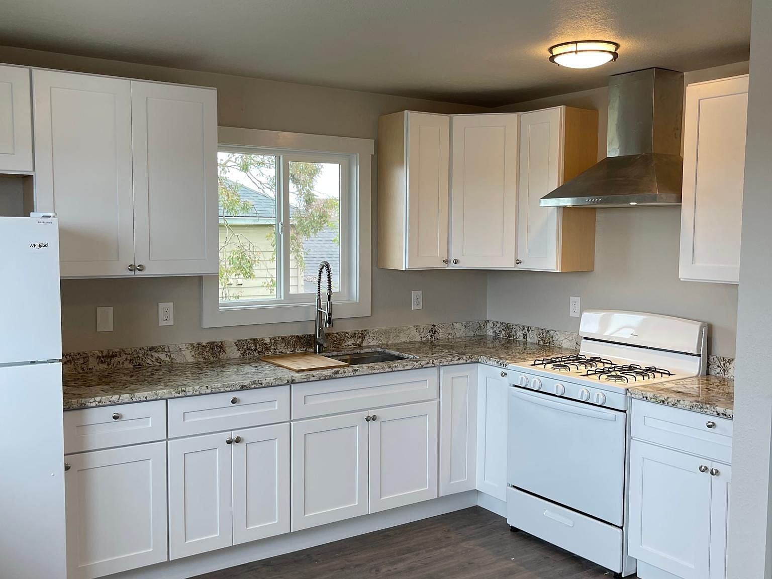 1213 A St 4, Eureka, CA 95501 Zillow