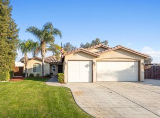 2103 Delgada Ct, Bakersfield, CA 93313