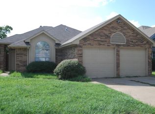2090 Bronco Ln, Keller, TX 76248