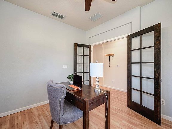 5th image of 2928 N Platte Way