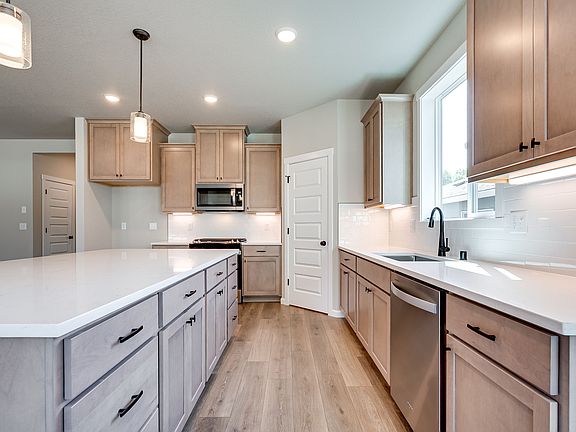 2820 NW 8TH AVE by Aho Construction