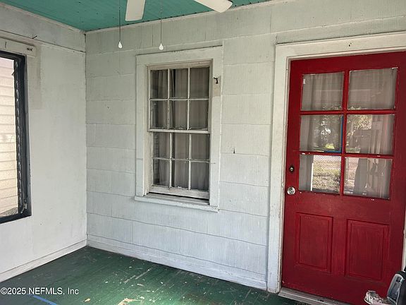4th image of 931 HURON Street