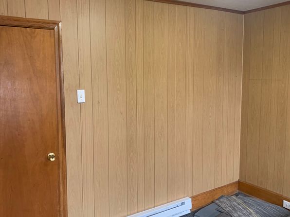 324 E Centre St #2, Shenandoah, PA 17976