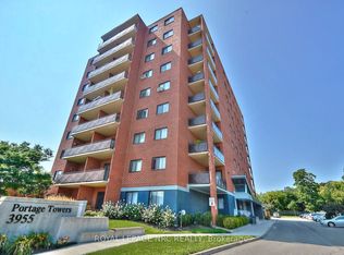 3955 Portage Rd #308, Niagara Falls, ON L2J3W2
